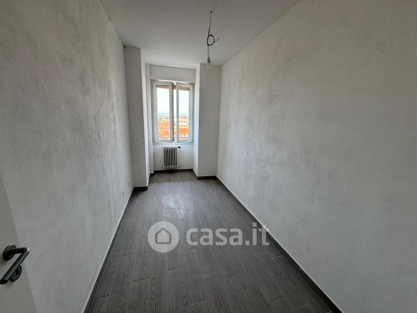 Trilocale in Via Oberdan 158 — foto 10 di 24