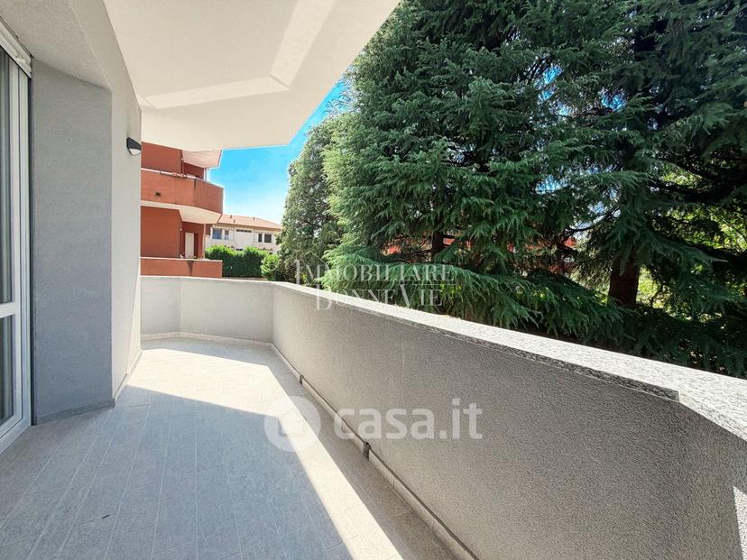 Trilocale in Via Aldo Moro 1 — foto 25 di 28