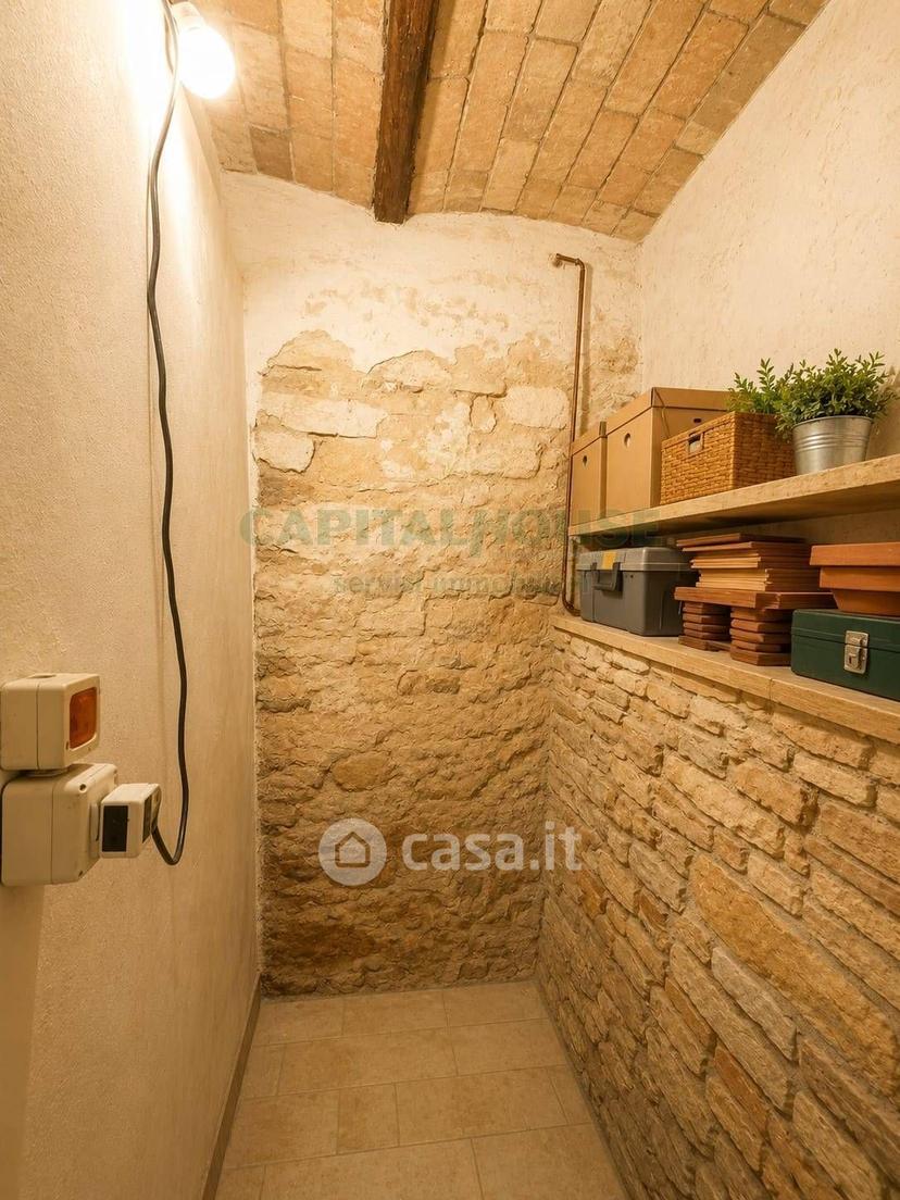 Trilocale in Via San Giovanni — foto 2 di 23