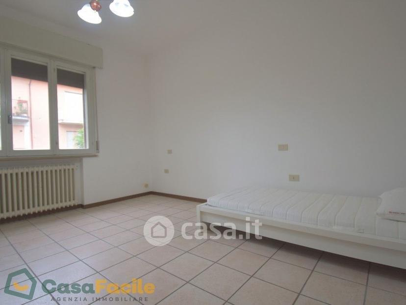 Stanza in Via Guido Marinelli — foto 2 di 6