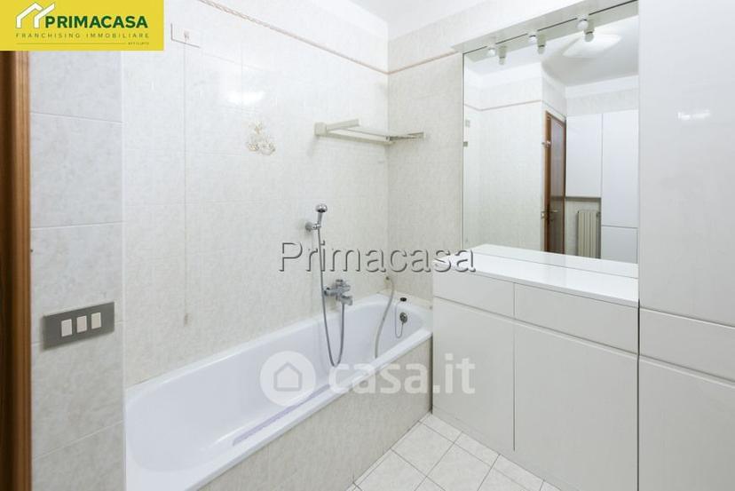 Bilocale in Via Dante Alighieri 14 — foto 4 di 32