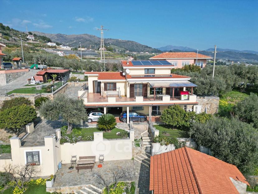 Villa in Strada Villetta — foto 9 di 30