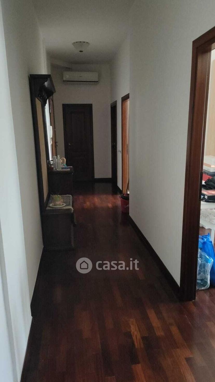 Stanza in Viale Umberto I — foto 6 di 11