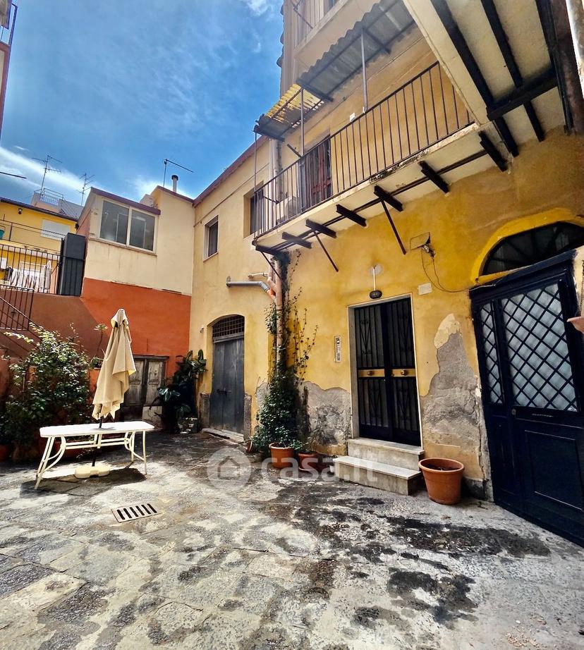 Trilocale in Via Santa Maddalena 14 — foto 10 di 37