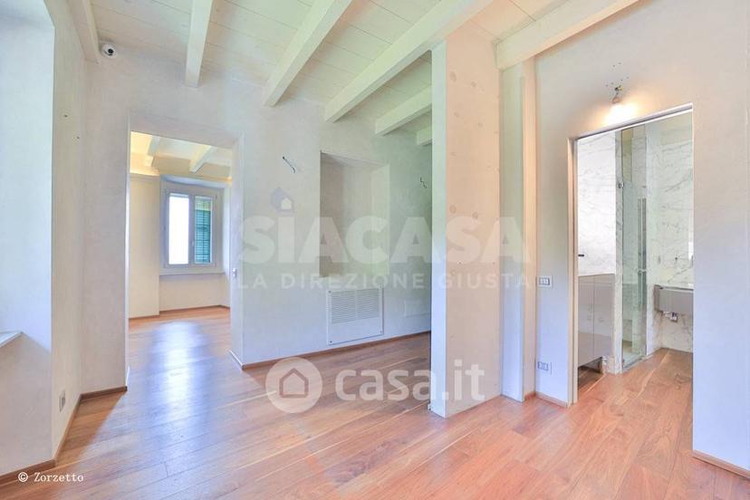 Villa in Via Belvedere 37 — foto 9 di 95