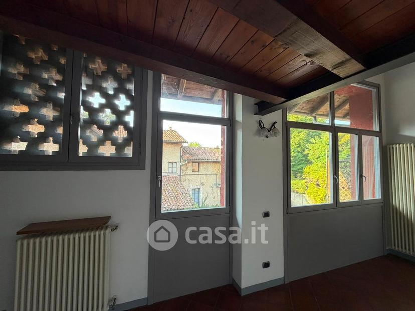 Bilocale in Via Raimondi — foto 2 di 24