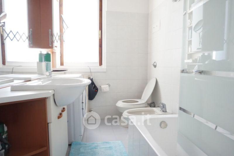 Trilocale in Via A. Mozzi 33 — foto 2 di 23