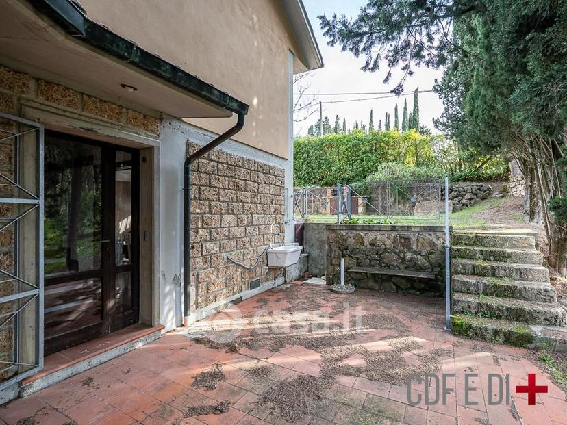 Villa in Strada Statale 439 Sarzanese Valdera 18 — foto 104 di 131