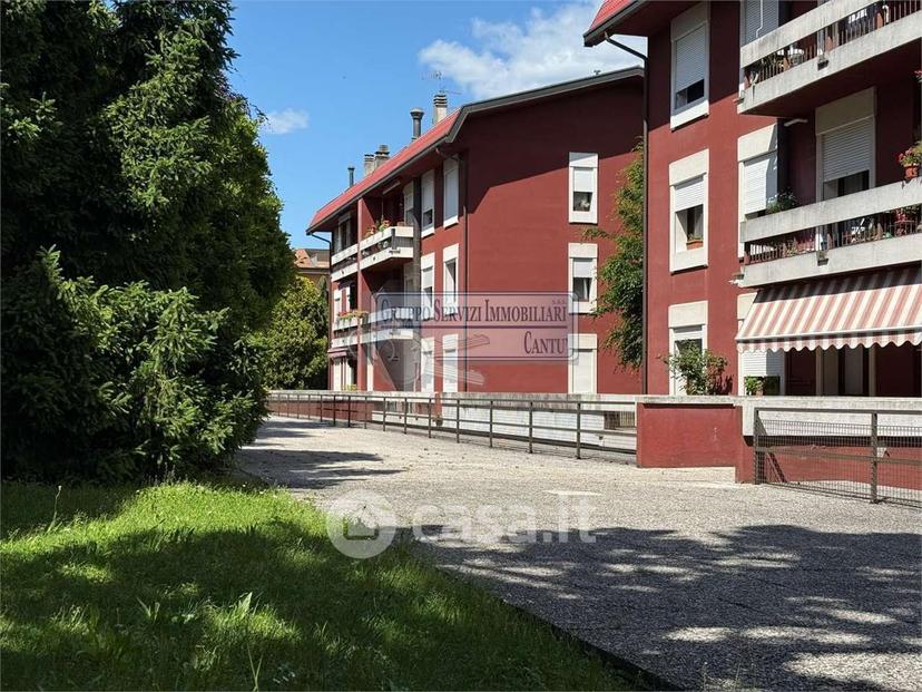 Trilocale in Via Meucci — foto 16 di 34