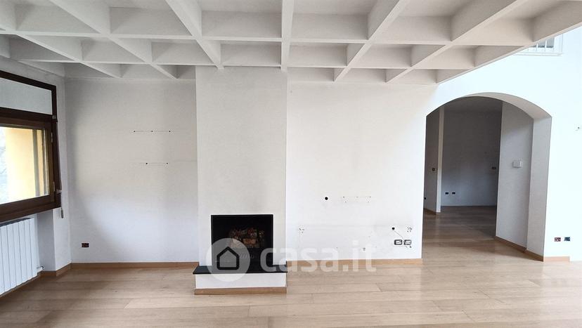 Appartamento in Via Ugo Foscolo 12 — foto 51 di 57