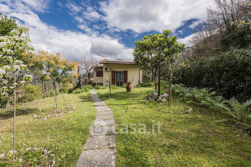 Villa in Via di Faltugnano — foto 8 di 31