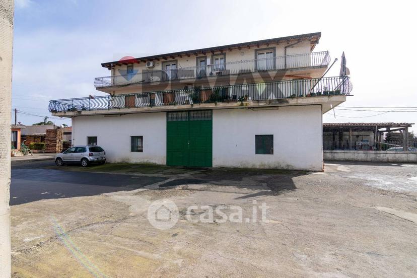 Trilocale in Via Giarre Nunziata 57 — foto 17 di 67