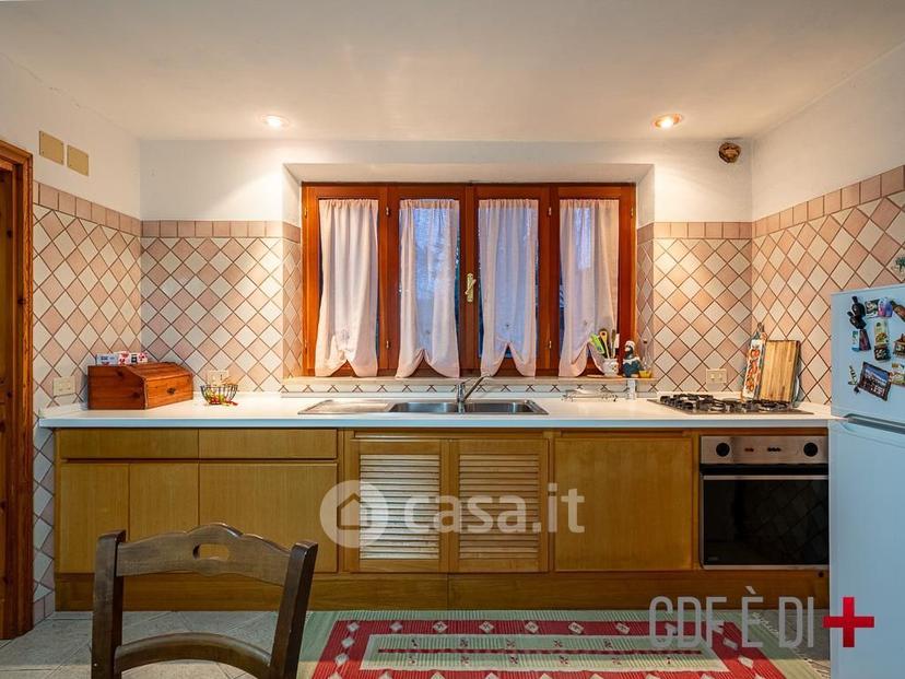 Villa in Strada Statale 439 Sarzanese Valdera 18 — foto 37 di 131
