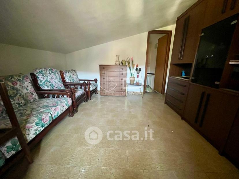 Trilocale in Via Chiesa 22 — foto 17 di 21