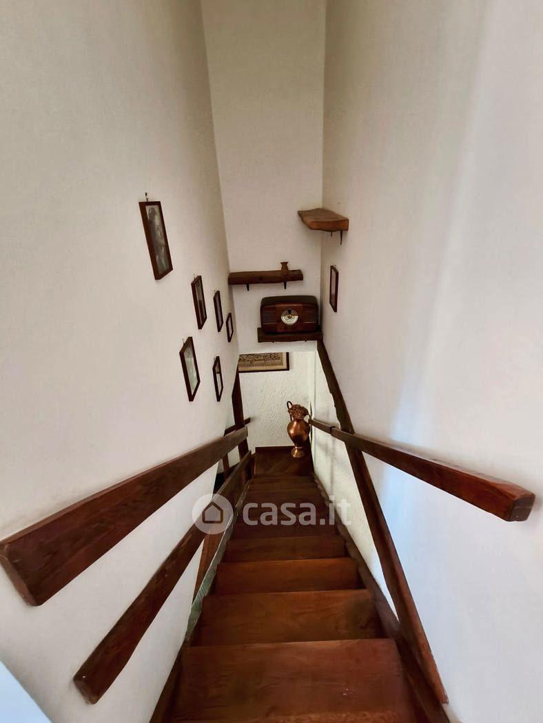 Villa in Strada Aquilano — foto 16 di 52