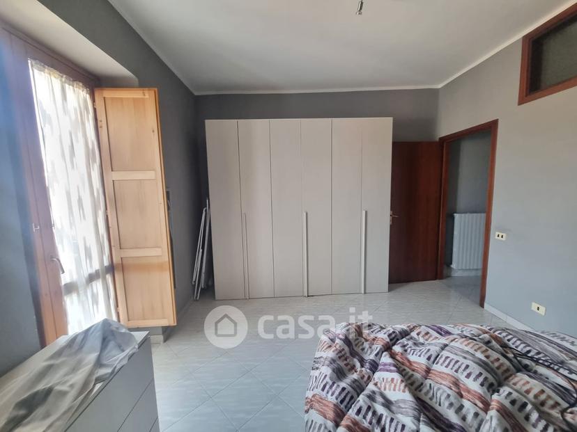 Trilocale in Via Cosimo Petrillo 132 — foto 23 di 30
