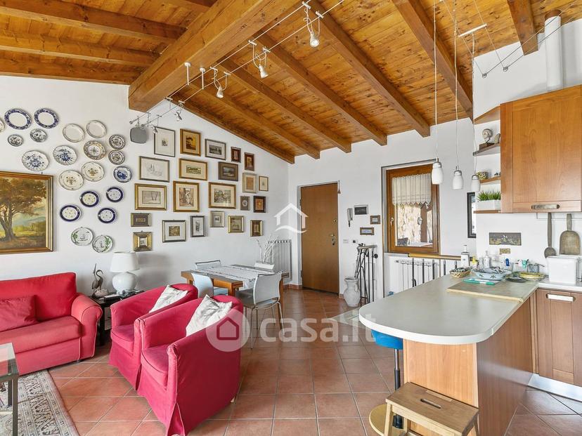 Villa in Via Luigi Cocca — foto 19 di 29