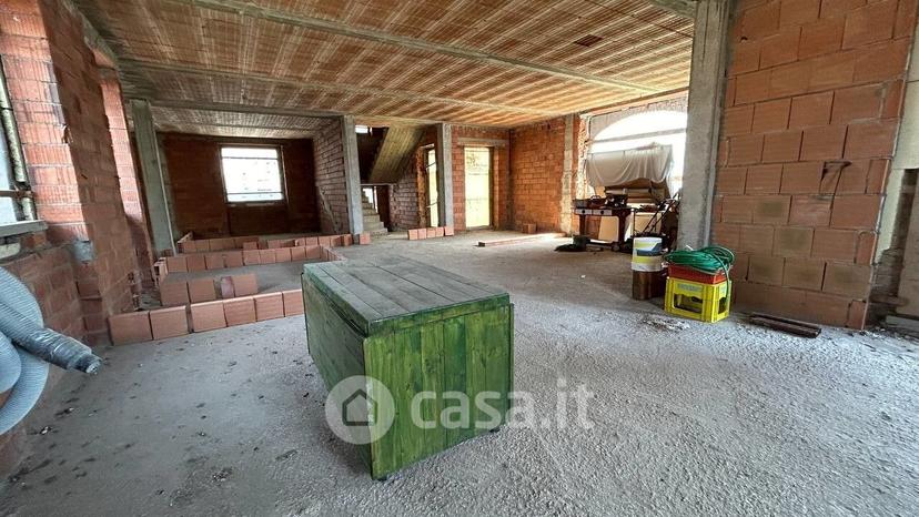 Villa in Via Lazzaretto 34 — foto 15 di 48