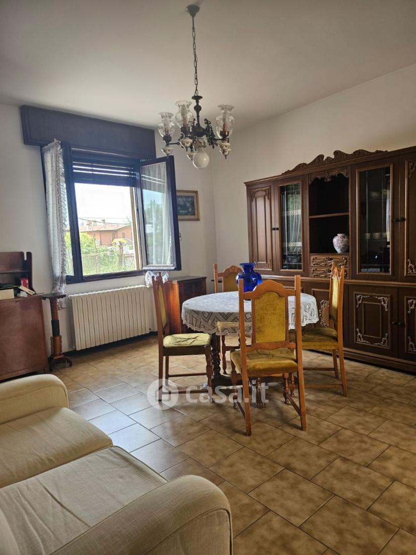 Trilocale in Via Gramsci — foto 6 di 14