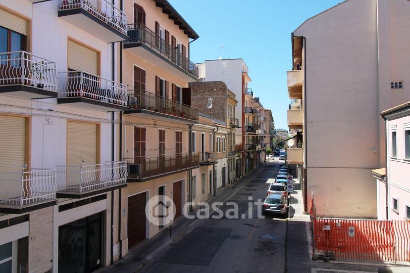 Trilocale in Via della Vela 44 — foto 23 di 31