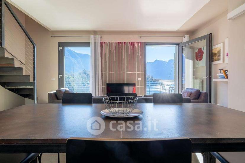 Trilocale in Via Antica Regina 21 — foto 26 di 31