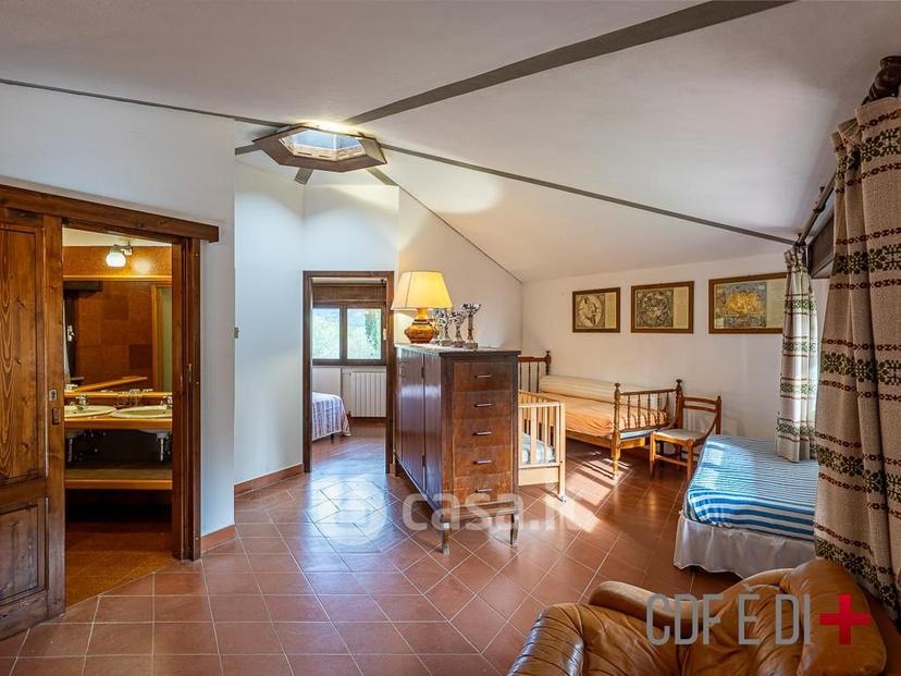 Villa in Strada Statale 439 Sarzanese Valdera 18 — foto 89 di 131