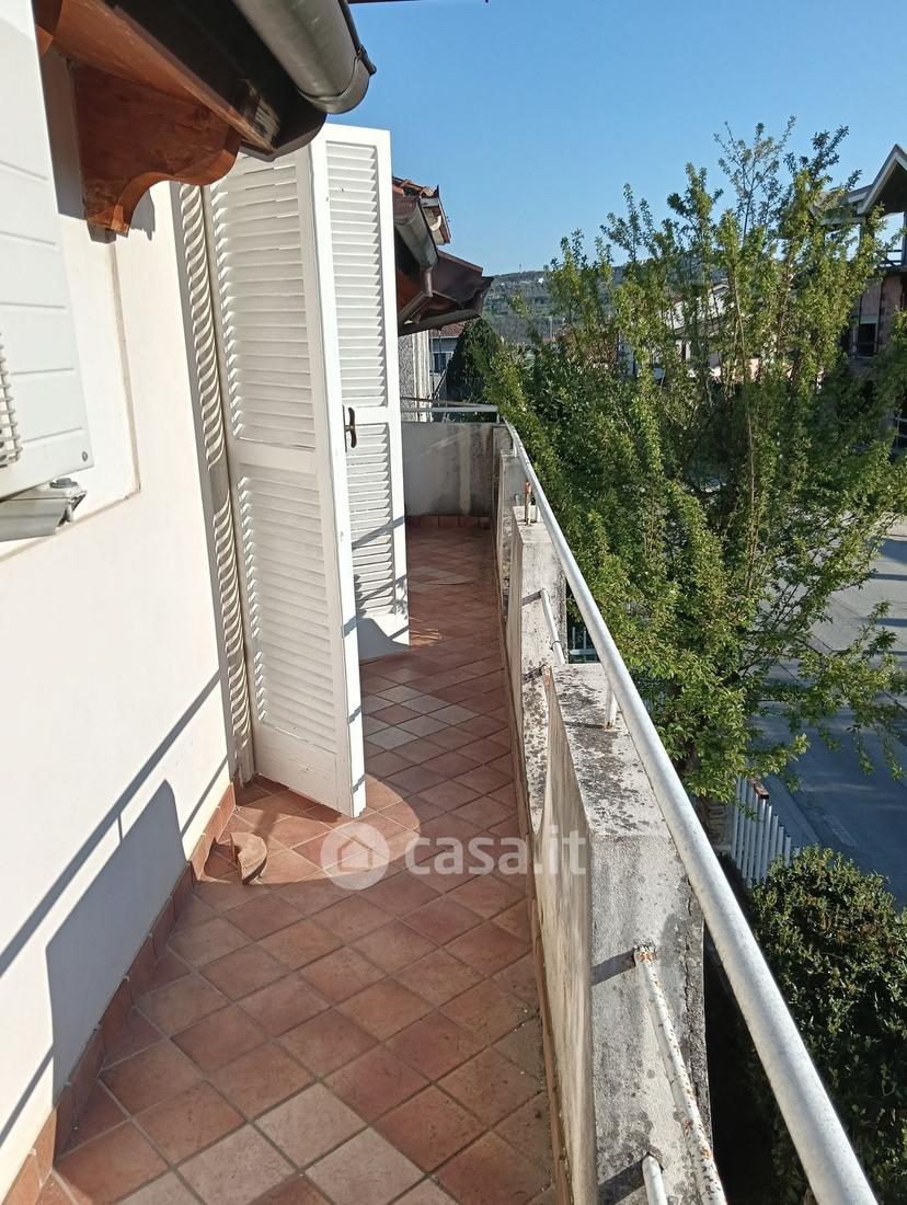 Trilocale in Viale dei Pini 247 — foto 9 di 15