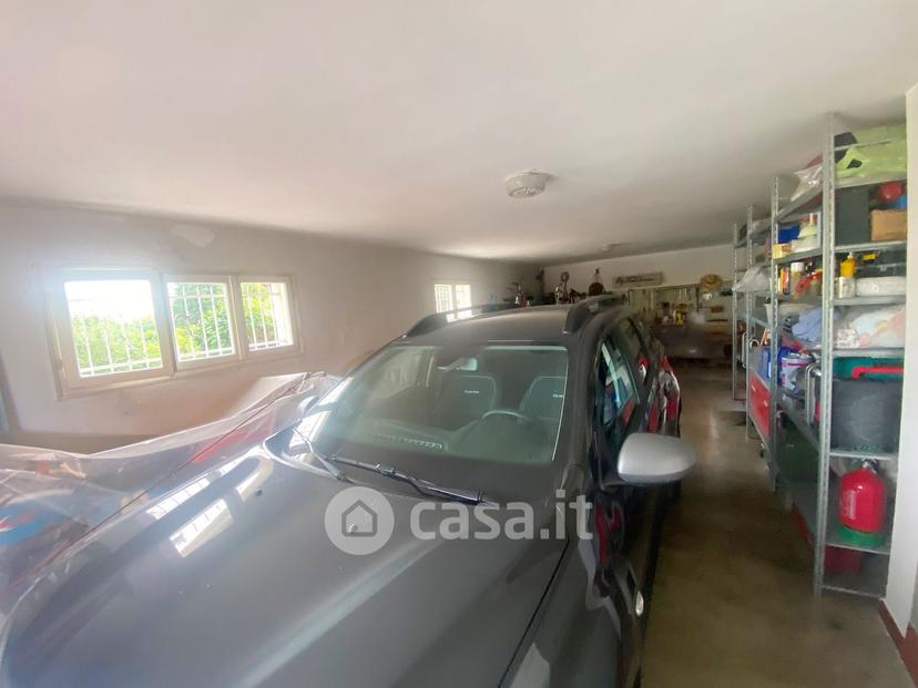 Quadrilocale in Via A. Canepari 9 — foto 5 di 24