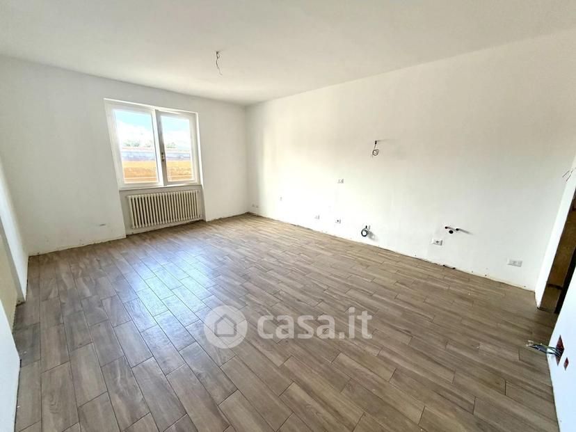 Bilocale in Via San Giacomo — foto 4 di 12