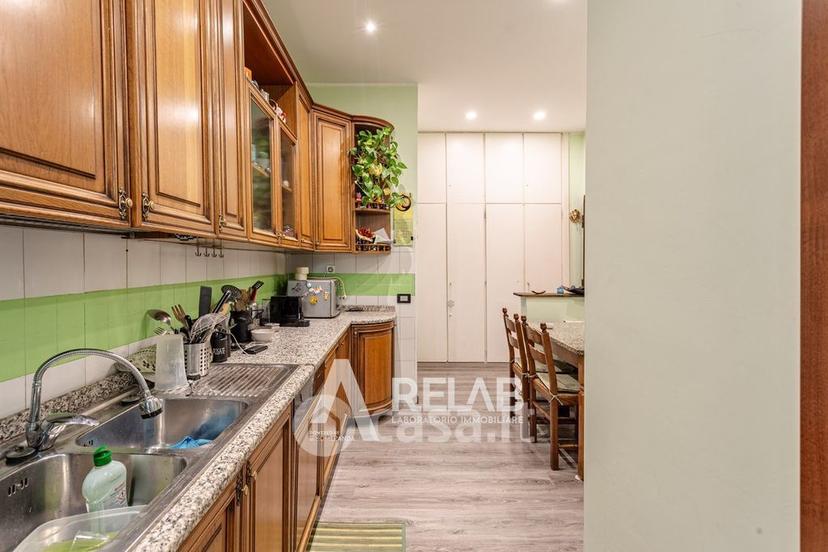 Appartamento in Via Algajola 26 — foto 2 di 27