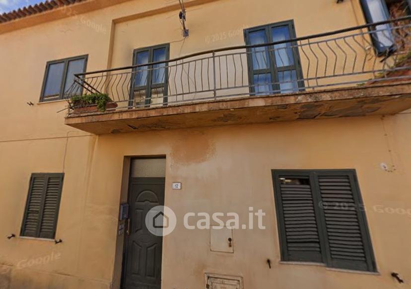 Bilocale in Via Liguria 12 — foto 22 di 24
