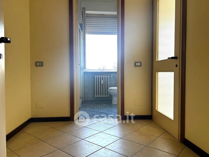 Quadrilocale in Via Milano 22 — foto 15 di 34