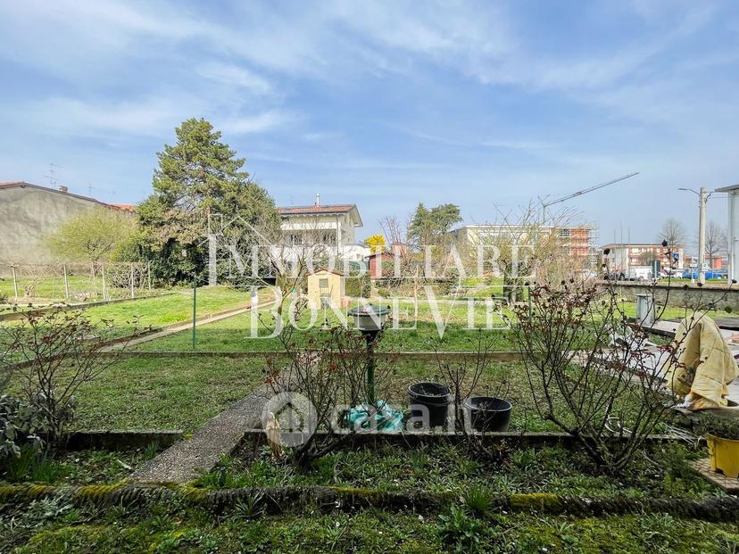 Trilocale in Via Giuseppe Mazzini 1 — foto 20 di 35