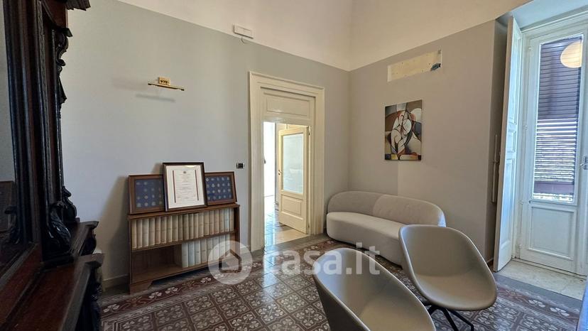 Quadrilocale in Piazza della Repubblica — foto 72 di 74