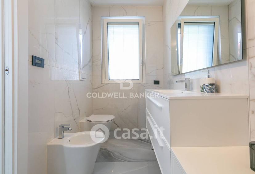 Villa in Via delle Alberine 7 — foto 14 di 22