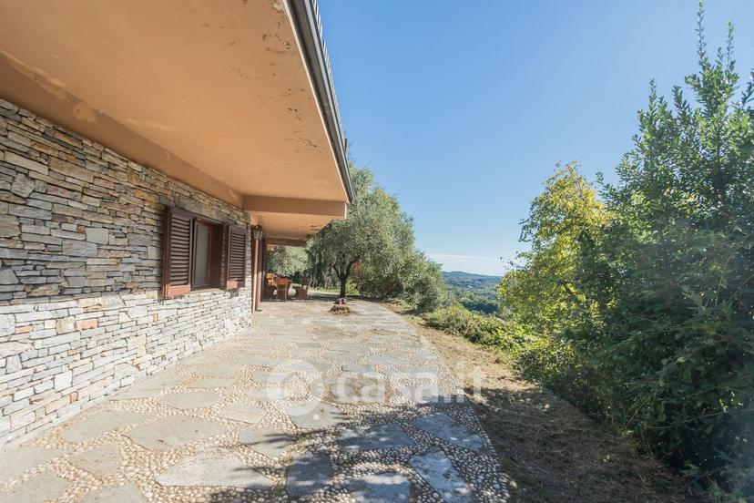 Villa in Via Per Bregazzana — foto 16 di 40