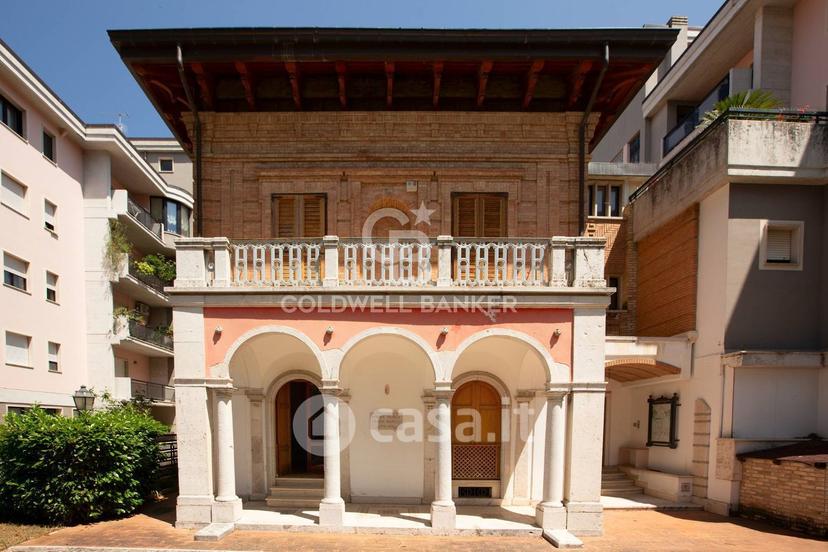Villa in Via IV Novembre 22 — foto 54 di 81
