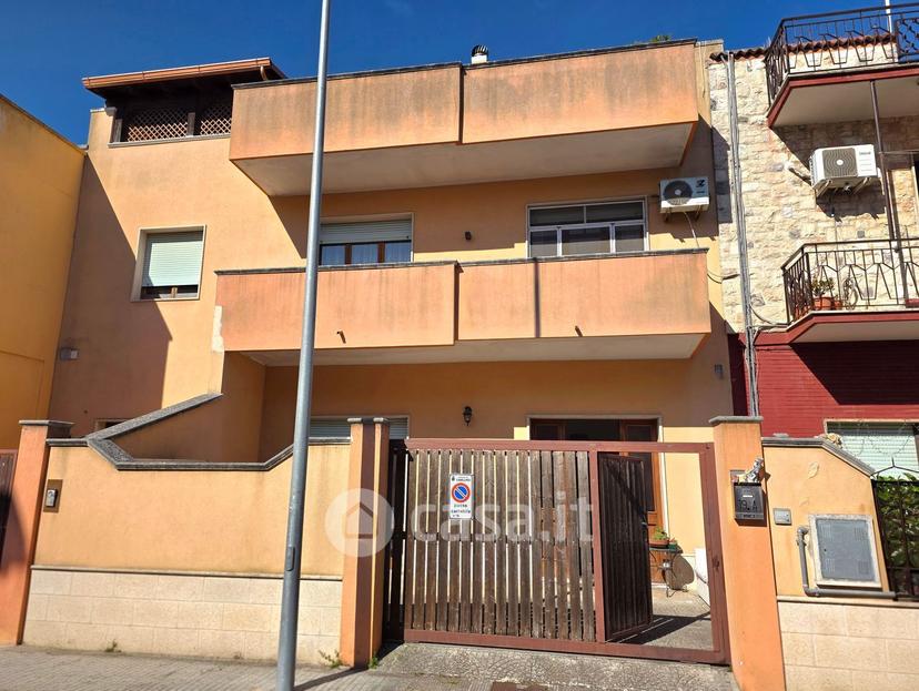 Quadrilocale in Via Toma 19 — foto 29 di 39