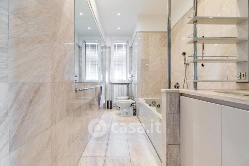 Quadrilocale in Via Desiderio da Settignano 10 — foto 9 di 23