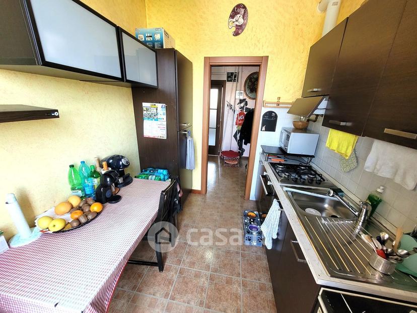 Trilocale in Via Luigi Villa 3 — foto 17 di 21