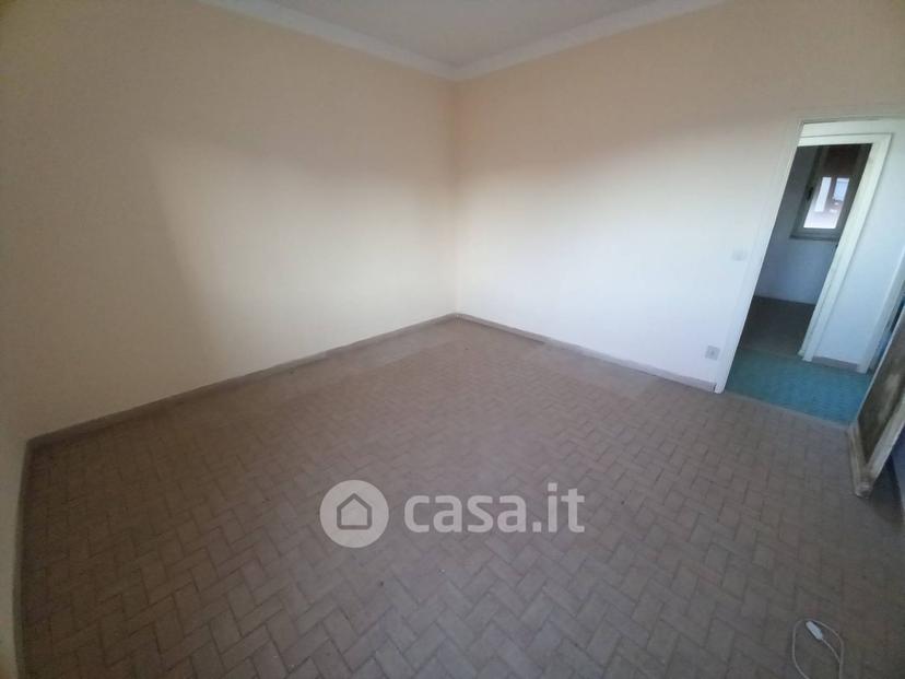 Quadrilocale in Viale delle Terme 30 — foto 7 di 12