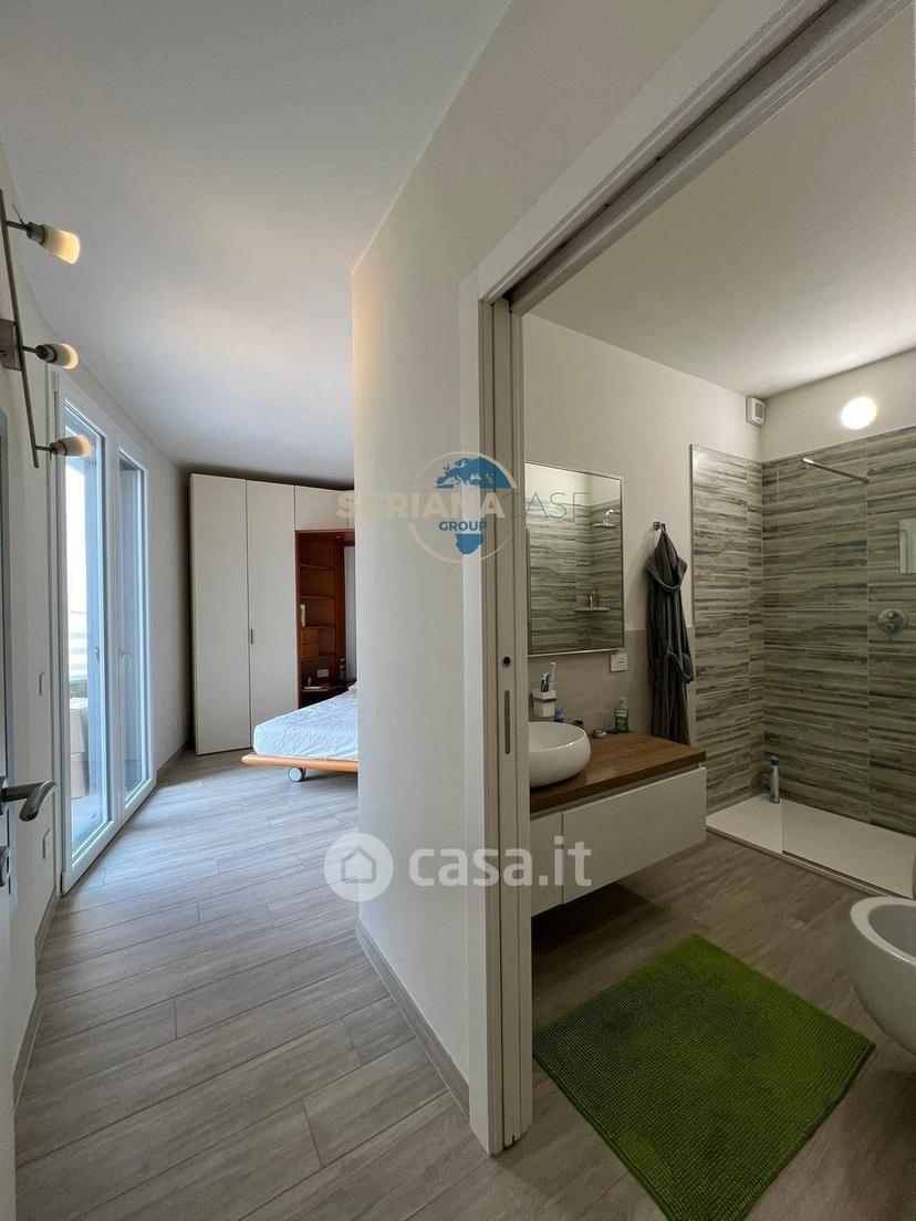 Trilocale in Via Serena — foto 15 di 30