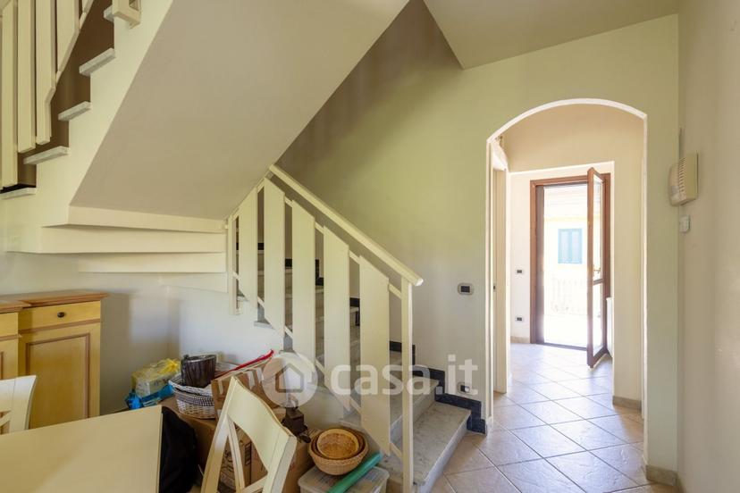 Villa in Via XX Settembre — foto 22 di 28