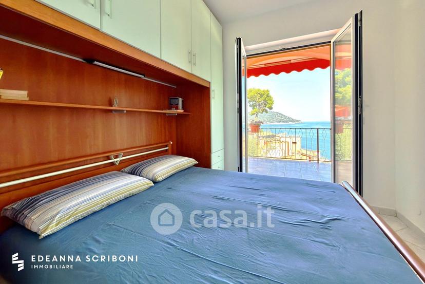 Trilocale in Via Aurelia 111 — foto 13 di 38