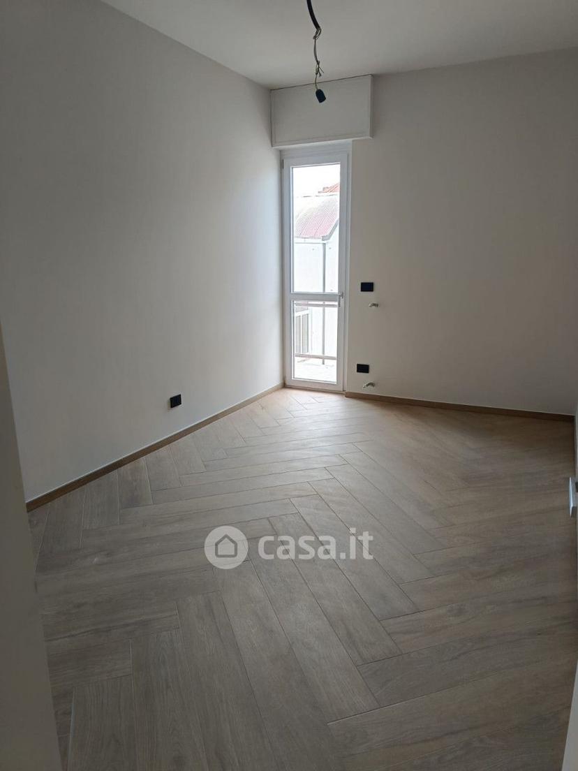 Quadrilocale in Via Facino Cane 15 — foto 14 di 41