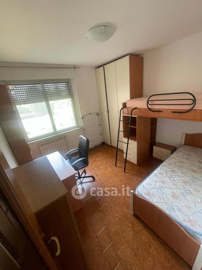 Stanza in Via Generale Fara 63 — foto 27 di 31