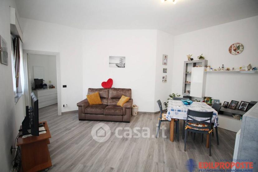 Bilocale in Via dei Caduti — foto 5 di 15