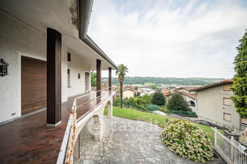 Villa in Via Don Ronchi 18 — foto 19 di 33