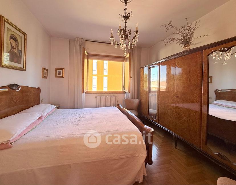 Quadrilocale in Giulio Pastore 13 — foto 12 di 42