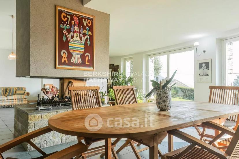 Villa in Via Paolo Carcano — foto 13 di 88